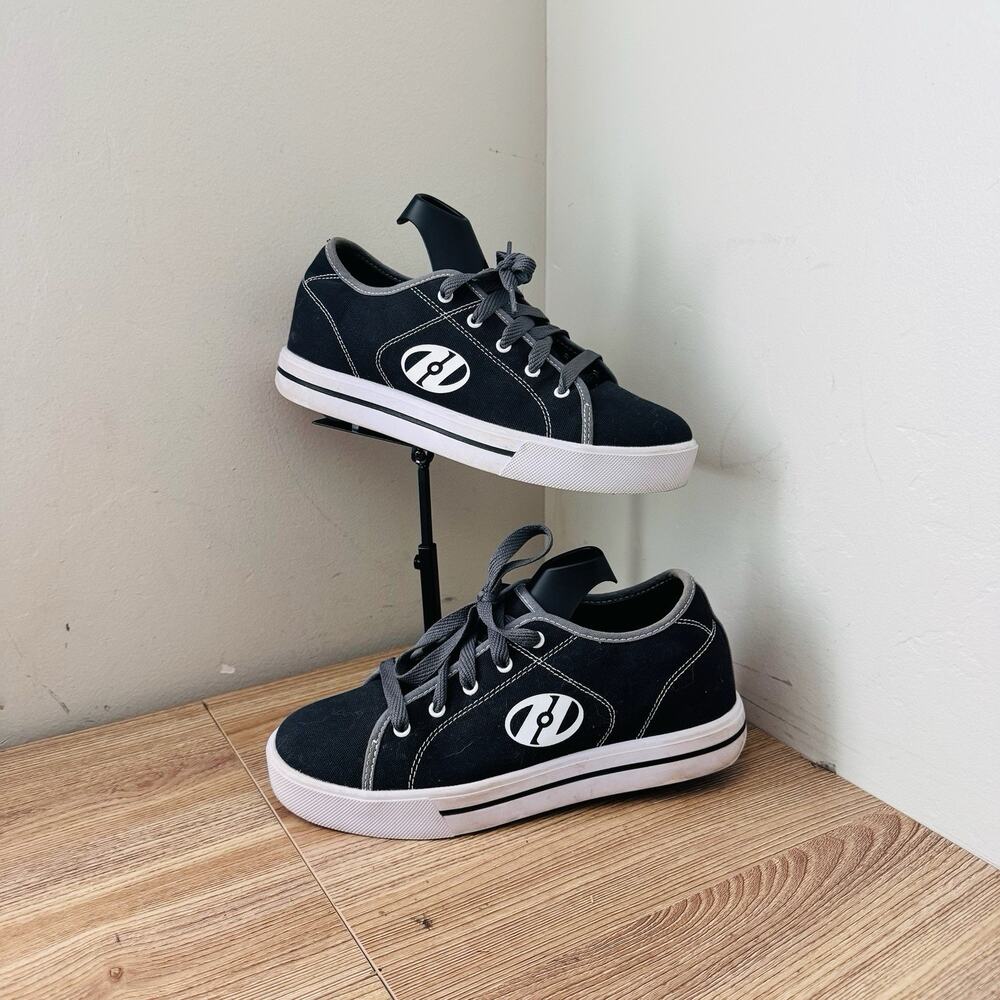 Heelys Classic X2 Black Sneaker Shoes Men’s Size 8